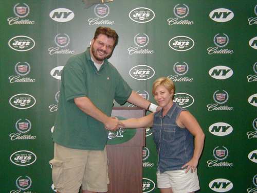 2002-0812-denise-scott-jets-media-room.jpg