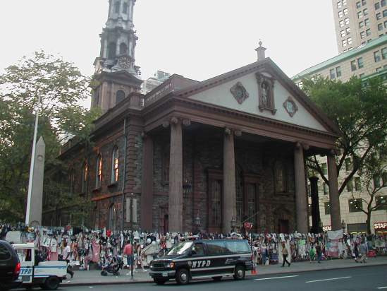 2002-0814-wtc-st-georges-church-memorial-nyc.jpg