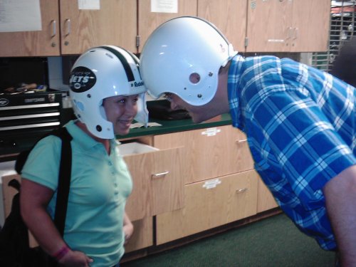 2005-0822-jets-helmets-denise-scott.jpg